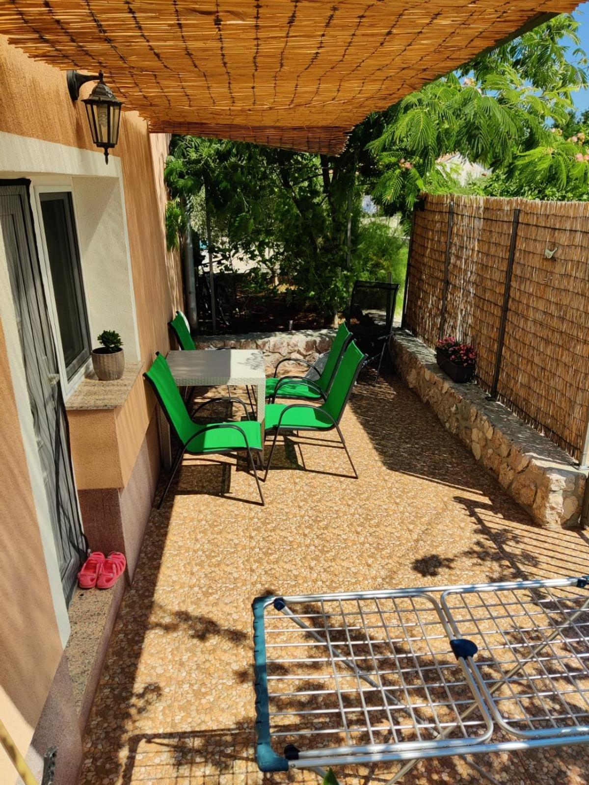 Apartman Kristina Vrbnik Exteriér fotografie